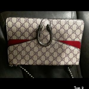 gucci dionysus shoulder bag
